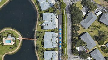 CLICK on picture to enlarge. Command Key F11 makes it even bigger. With the large picture a SLIDE SHOW is automatically activated. To go BACK and FORTH click on the LEFT or RIGHT side of the big picture. To finish the SLIDE SHOW click in the darkened area or on (x).